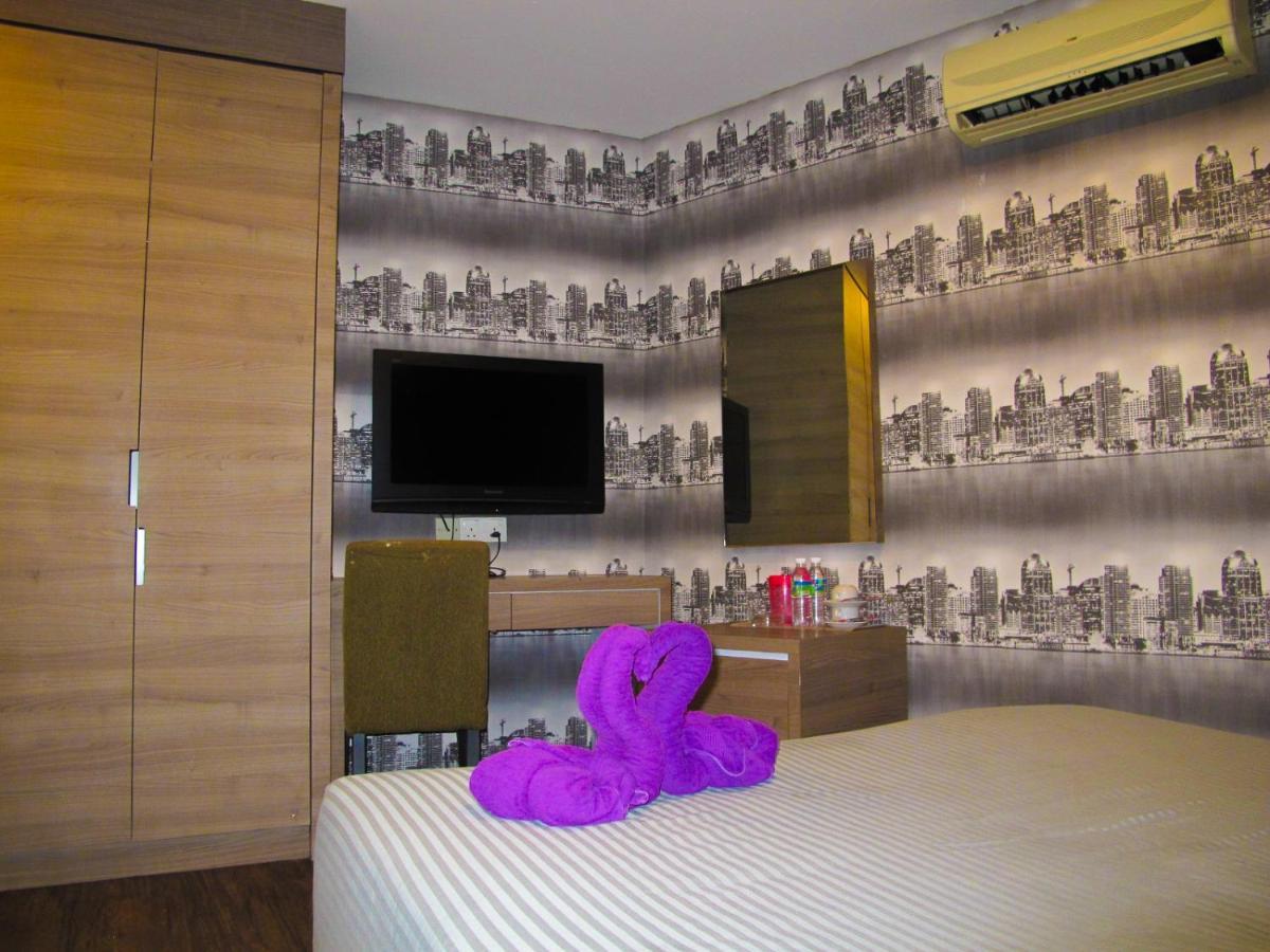 Classical Boutique Hotel Puchong Exterior photo