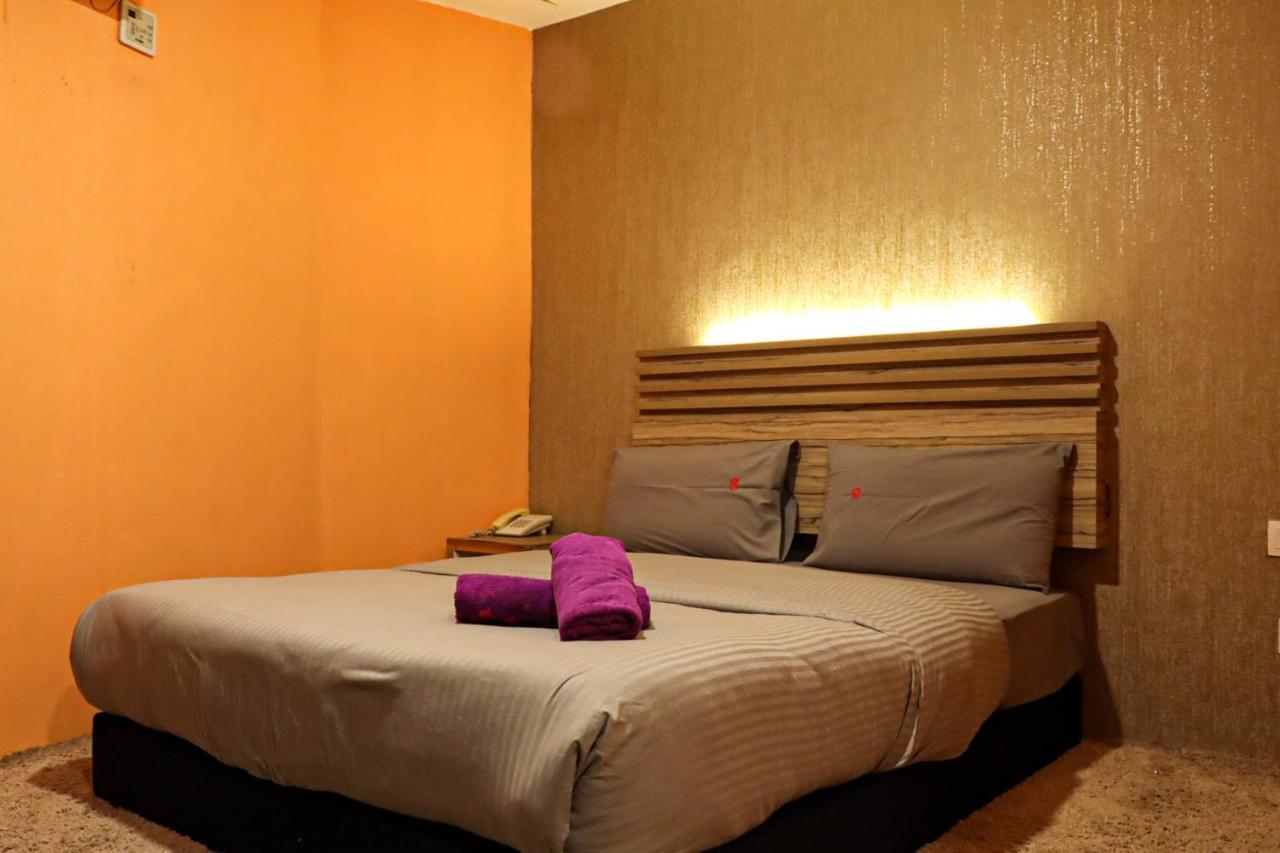 Classical Boutique Hotel Puchong Exterior photo